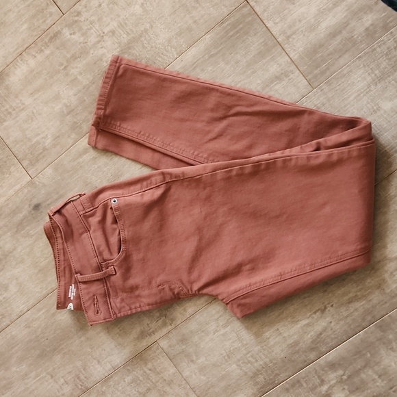 Old Navy Denim - Old Navy Rockstar Super Skinny Mid-Rise Jeans